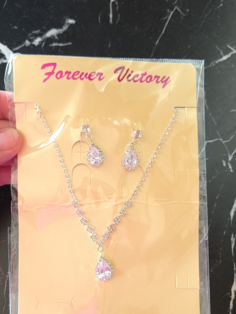 Rhinestone Teardrop Necklace & Earring Set